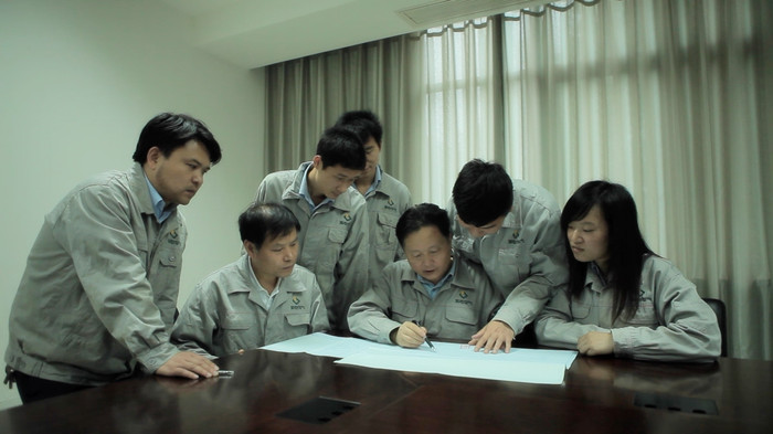 紫電公司研發(fā)團(tuán)隊(duì) 紫電公司研發(fā)團(tuán)隊(duì)