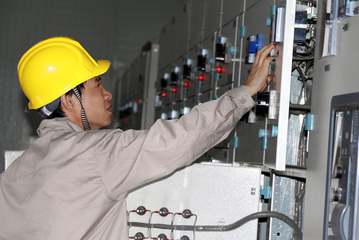 紫電售后服務(wù)團(tuán)隊(duì) 紫電售后服務(wù)團(tuán)隊(duì)