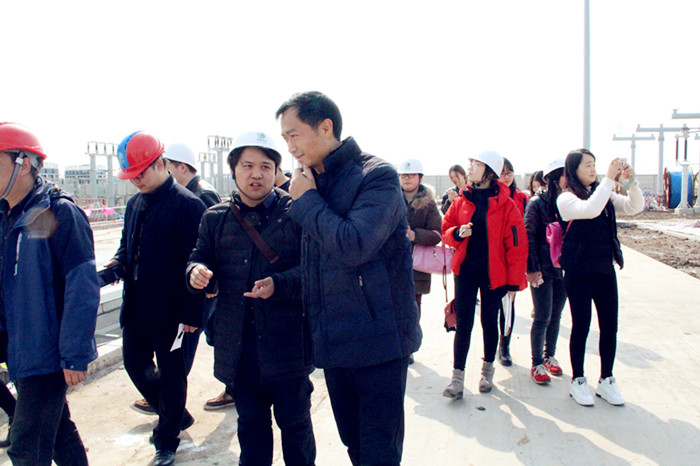 紫電公司組織員工參觀學(xué)習(xí)江陵郝穴220KV變電站 紫電公司組織員工參觀學(xué)習(xí)江陵郝穴220KV變電站