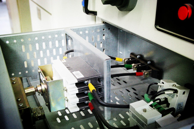 低壓抽屜開關(guān)柜經(jīng)常跳閘該如何處理 低壓抽屜開關(guān)柜經(jīng)常跳閘該如何處理