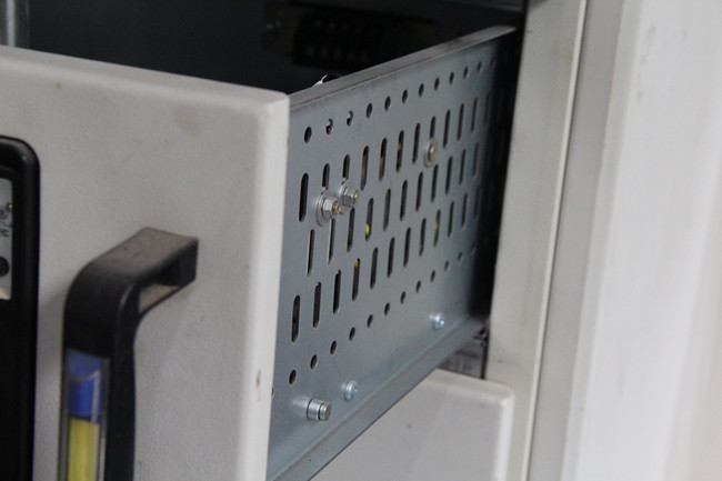 紫電電氣_開關柜運行中突然跳閘的原因及處理措施 紫電電氣_開關柜運行中突然跳閘的原因及處理措施